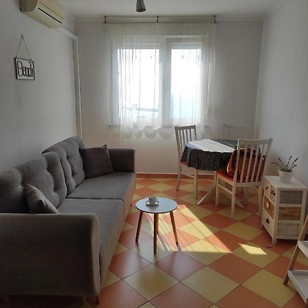 Sunny Apartment In Rijeka Exterior foto